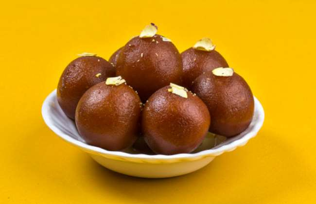 paneer gulab jamun